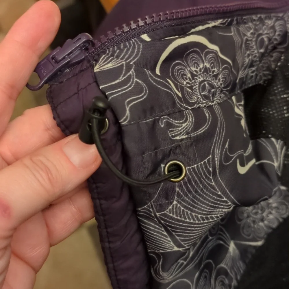 Columbia Sports Wear Purple Women's Jacket - Picture 10 of 13